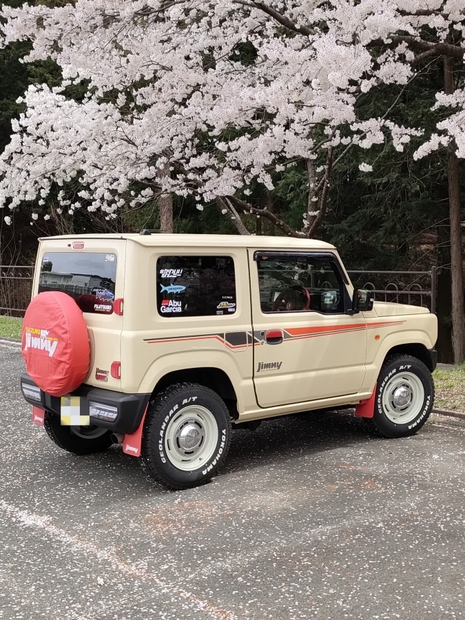 高遠桜とジムニー